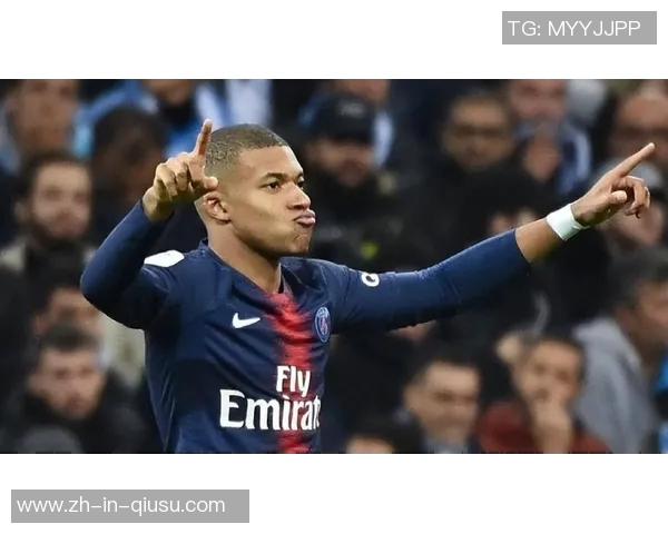 梅西、C罗等足球巨星的辉煌成就与他们的传奇足球生涯解析